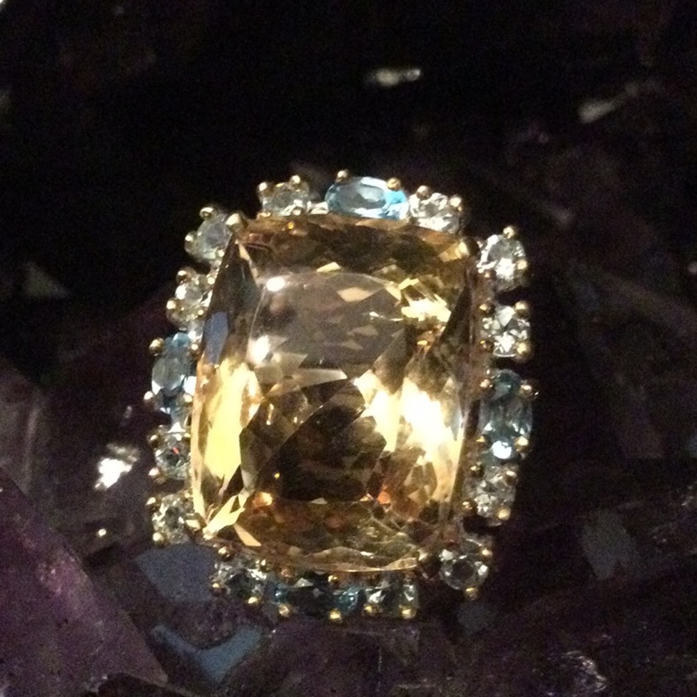 Exquisite 30 CTW of Genuine Citrine & Topaz Ring - Picture 7 of 17